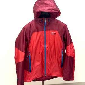 Mountain Hardwear Jacket - insulated - lightweight